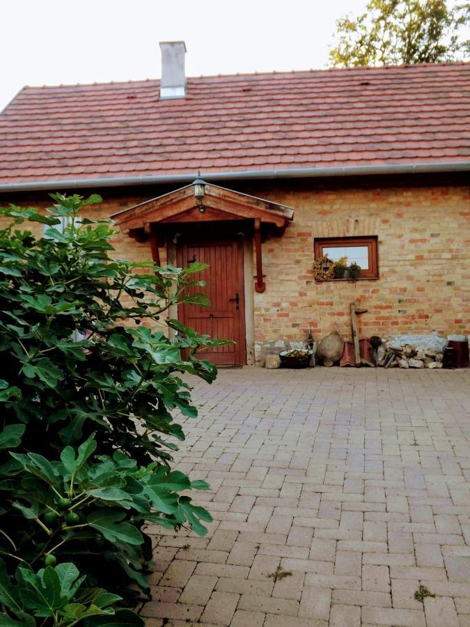 Míves Vendégház Pogány Exterior foto